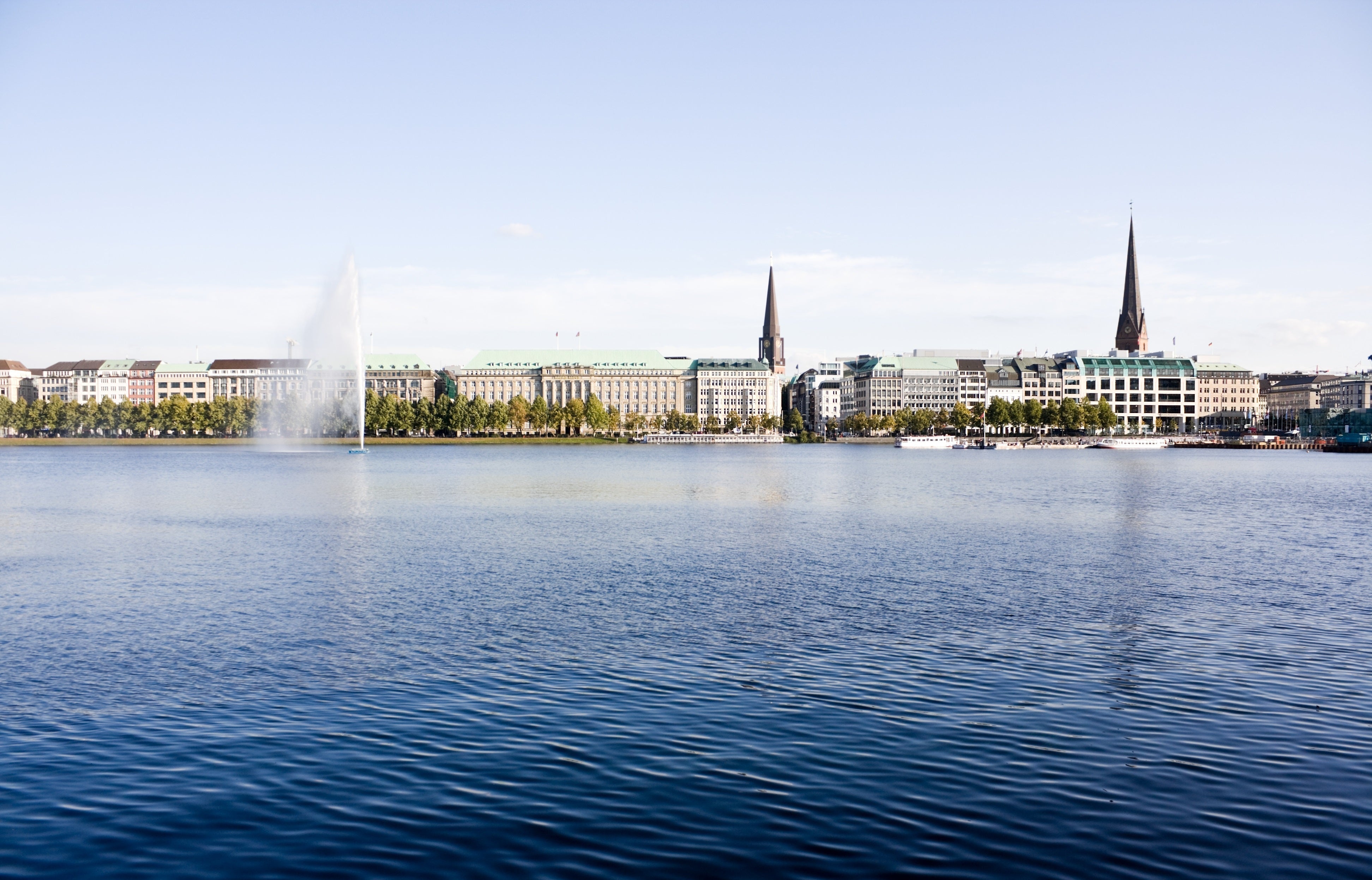 Notice of suspension of shipping operations due to year-end and